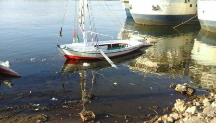 شؤم الانقلاب: ظهور بقع زيت جديدة في "نيل أسيوط"