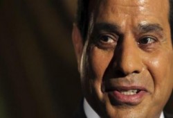 "السيسي أبو الفساد" يتصدر تويتر