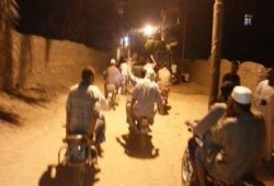 مسيرة بالدارجات البخارية رفضا للحكم العسكري بالأقصر