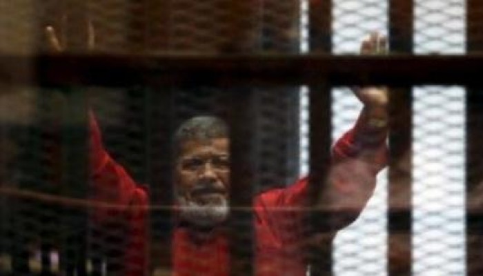 تأجيل محاكمة الرئيس مرسي في "التخابر مع قطر" لجلسة السبت