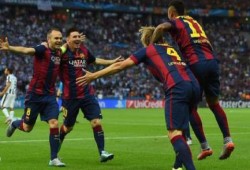 "ساعدوا اللاجئين" على قمصان برشلونة وأتليتكو في قمة الدوري الإسباني