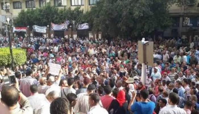 اليوم..انطلاق مليونية الموظفين وسط تهديدات بقتلهم