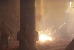 حريق وتكسير شبابيك و25 إصابة في اقتحام الأقصى
