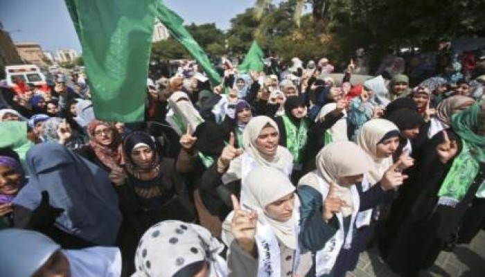 مسيرة في غزة تستنكر اقتحام شرطة الاحتلال الصهيوني للمسجد الأقصى
