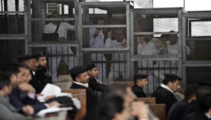تأجيل إعادة محاكمة 8 طلاب من جامعة الأزهر لـ 11 أكتوبر
