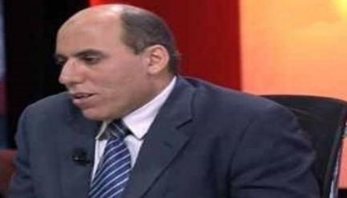 قطب العربي يكتب : العسكر والفساد.. زواج لا يقبل طلاقا