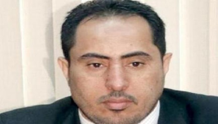الإمارات تجبر هادي على الإطاحة بمحافظ عدن لانتمائه للإصلاح وتعيينه وزيرا في الحكومة