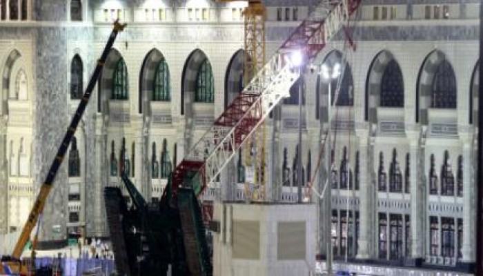 الديوان الملكي السعودي : مليون ريال لشهداء ومصابي الحرم ووقف "بن لادن"