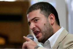 أسامة محمد مرسي ينفي نبأ اعتقاله