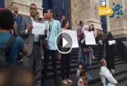 وقفة احتجاجية للصحفيين علي سلالم النقابة