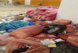 بالصور.. نفايات مستشفى أسوان الجامعي “كارثة” تهدد حياة الأهالي