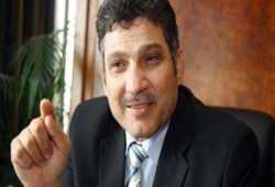 وزير الري .. أضاع حقوق مصر في مياه النيل فكافأه الخائن بالاستمرار في منصبه