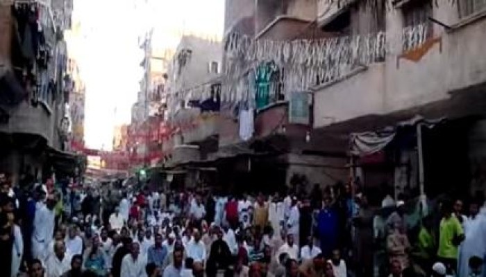 الإسكندرية : 196 ساحة صلاة نظمها جماعة الإخوان المسلمين وسط حشد شعبي وتحدي لقوات الامن