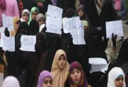 "نصار" يمنع النقاب لعضوات التدريس والعاملات بجامعة القاهرة