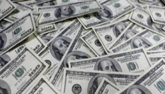 سعر الدولار في السوق السوداء اليوم الخميس