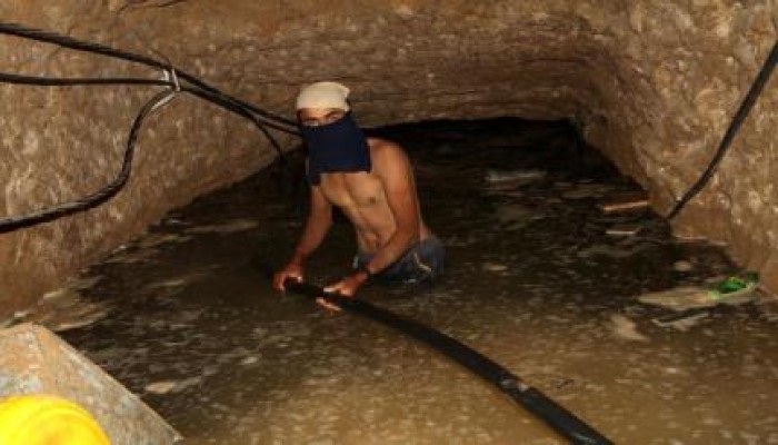الانقلاب العسكري في مصر يواصل إغراق الأنفاق الحدودية مع ‏غزة بمياه البحر