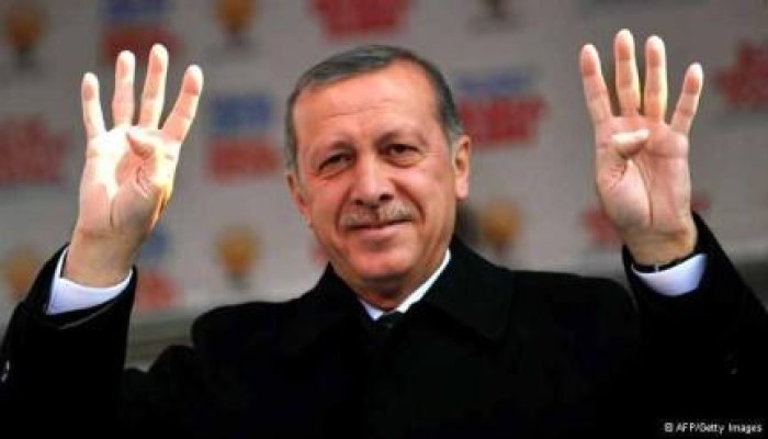 أردوغان: "مرسي" الرئيس الشرعي لمِصْر.. ولا مكان للأسد في سوريا