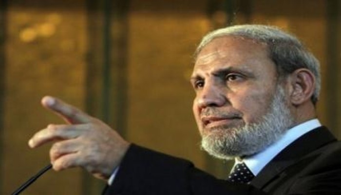 "الزهار" يدعو الفلسطينيين لحمل السلاح دفاعًا عن المسجد الأقصى