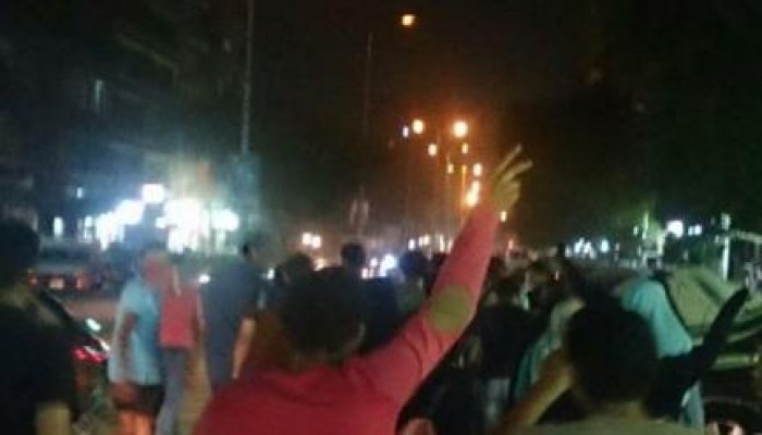 القاهرة: مسيرة مفاجئة لثوار عين شمس عشية الذكرى الثانية لمذبحة أكتوبر