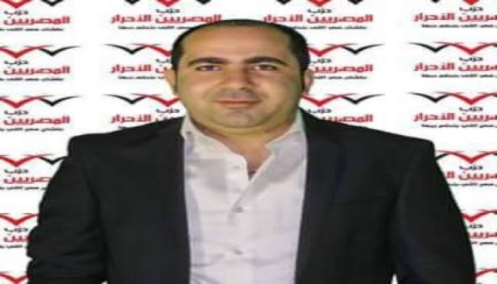 مرشح ساويرس في برلمان العسكر يعتدي بالضرب علي مجند بأسوان