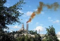 الإسكندرية: حالات إغماء واعياء لأول مرة بين الأهالي بمحيط شركة أبوقير للأسمدة