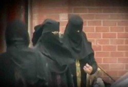 فقط فى عهد الانقلاب: الحرب على المنتقبات تغزو الجامعات المصرية