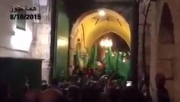 بالفيديو: على بوابات الأقصى.. زفة عريس بـ"طعم المقاومة"