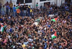تشييع جنازة الشهيد ‫‏مهند حلبي‬ في مدينة البيرة بفلسطين (صور)
