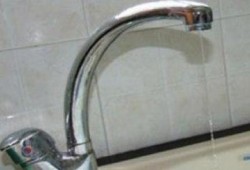 "القابضة لمياه الشرب":انخفاض منسوب النيل وراء قطع المياه عن فيصل والهرم