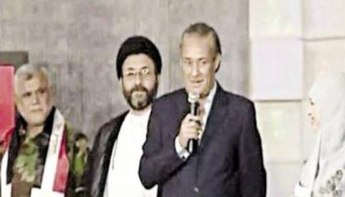 الانقلاب يؤيد الشيعة .. الممثل "فاروق الفيشاوي" في العراق للاحتفال بـ "عيد الغدير" الشيعي