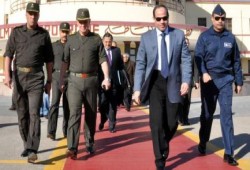 81 مليارا مشتريات مصر للسلاح في 2015.. فلمن يتسلح قائد الانقلاب؟