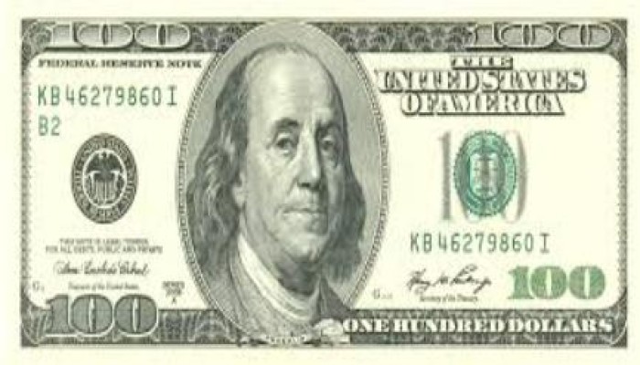 فشل الانقلاب يرفع سعر الدولار إلى 830 قرشًا بالسوق السوداء