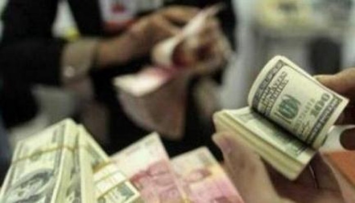 الدولار يرتفع فى السوق السوداء لـ 8.18 جنيه