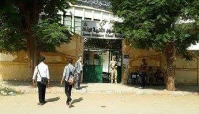 بالصور .. إنتخابات برلمان العسكر بأسوان لم يحضر أحد