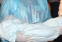 طفل يقتل شقيقه الأصغر بمسدس والده في أميركا