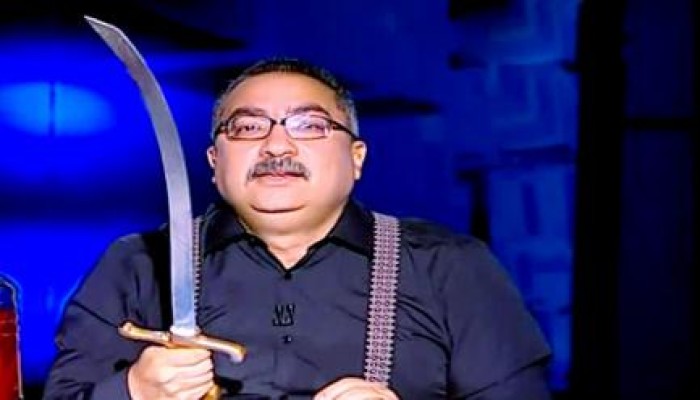 الانقلابي " إبراهيم عيسي " : السيسي فقد مصداقيته عند الشعب (فيديو)