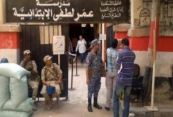 فضيحة بالصور.. لجان المحافظات تبحث عن "مصوتين" في انتخابات " برلمان مرجان "