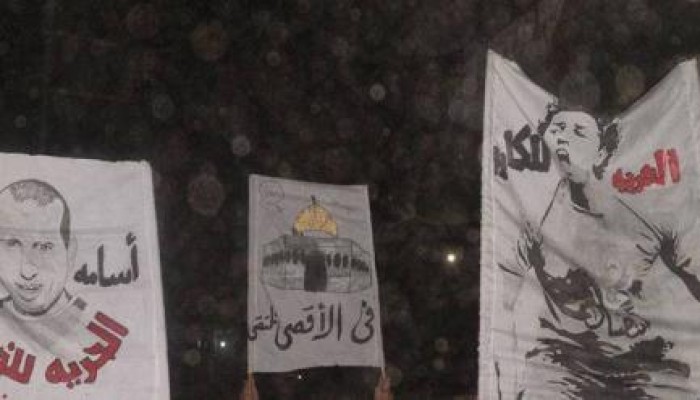 الغربية: مسيرة ليلية بقطور تندد بالانقلاب وتحيي انتفاضة السكاكين