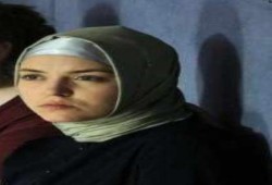 ممثلة ألمانية تتحدث عن الحجاب: شعرت بسلام داخلي عندما ارتديته