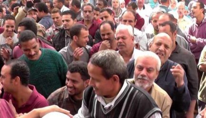 بسبب الرواتب والعلاوات.. توقف العمل في"بسكو مصر"بعد اعتصام العمال لليوم الثالث على التوالي