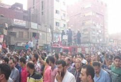 الآلاف يدخلون في إضراب مفتوح بغزل المحلة لعدم صرف العلاوة