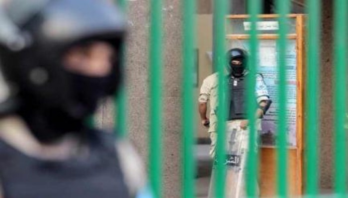 انتخابات العسكر تعري السيسي وتؤكد على شرعية الرئيس مرسي والثورة