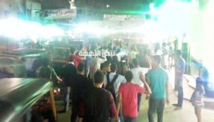 فعالية مفاجأة لثوار المهندسين رغم الظروف الجوية السيئة رفضا لحكم العسكر