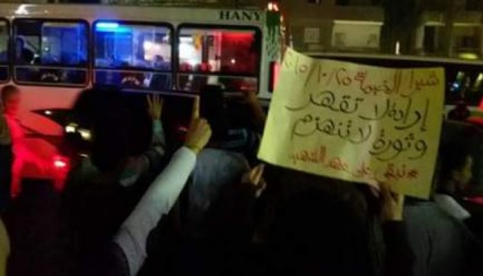 القليوبية: مسيرة ليلية بشبرا الخيمة رغم سوء الأحوال الجوية