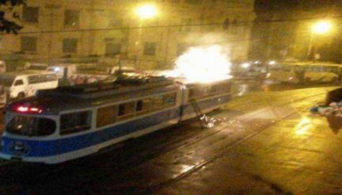 اشتعال النيران في "ترام كافيه" بالإسكندرية بعد افتتاحه بـ 4 شهور