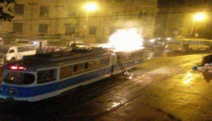 اشتعال النيران في "ترام كافيه" بالإسكندرية بعد افتتاحه بـ 4 شهور