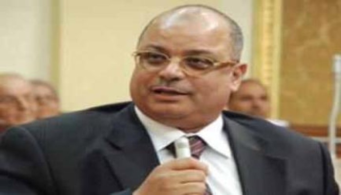 اعتقال حسين إبراهيم زعيم الأغلبية بالبرلمان الشرعي والإخوان يحملون الانقلاب مسئولية حياته