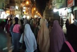 الإسكندرية: مسيرة ليلية لأحرار الرمل تندد بغرق المحافظة