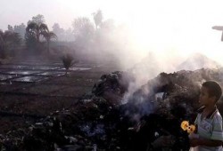 مأساة أزلية لتلال القمامة بـ"قرى" مركز سمالوط بالمنيا ..وتقاعس مسؤولي الانقلاب (صور)