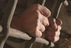 نيابة الانقلاب ترفض علاج معتقل سياسي مريض بالسرطان